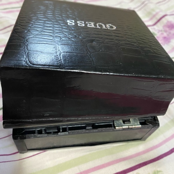 Original Guess Watch - Picture 5 of 9